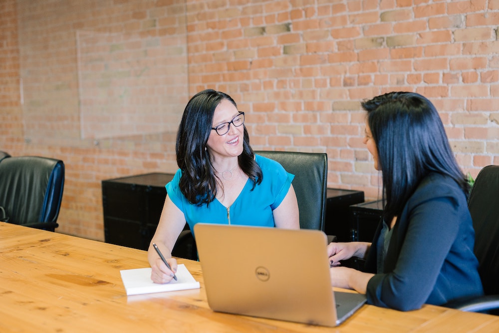 An eCommerce seller gets consulting for a Merchant Cash Advance.